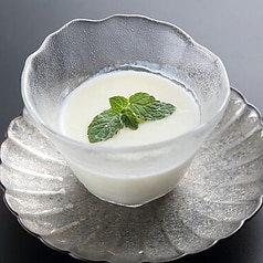 杏仁豆腐